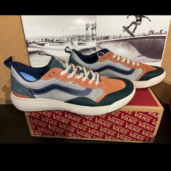 Vans Shoes - Vans Green Gables Color Block Ultrarange Se W8